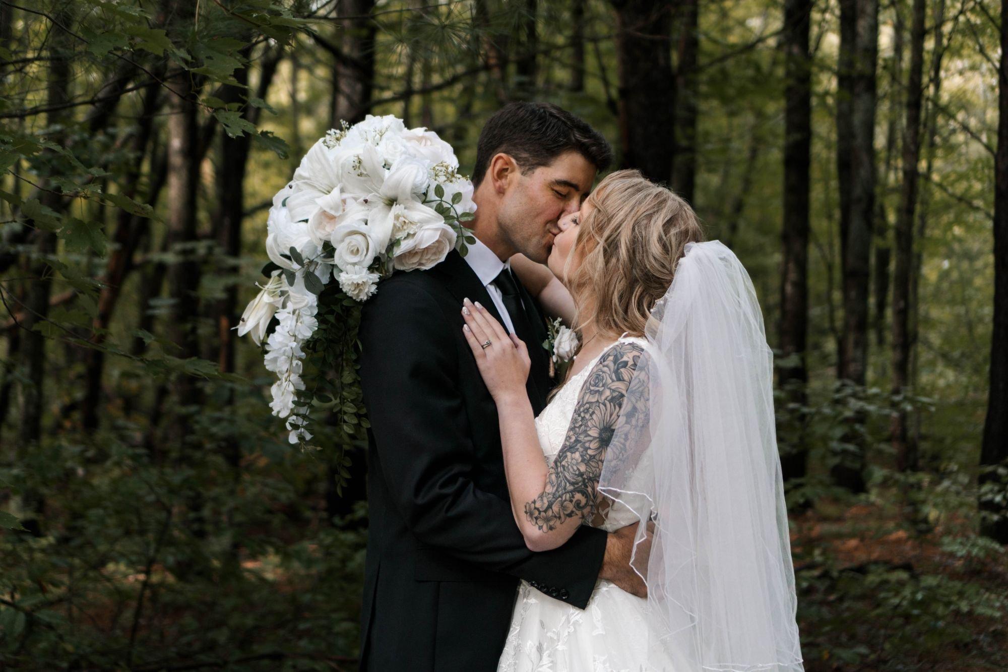 carousel-hero-element image-0